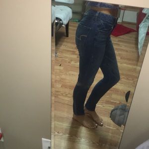 Hi-rise jegging jeans